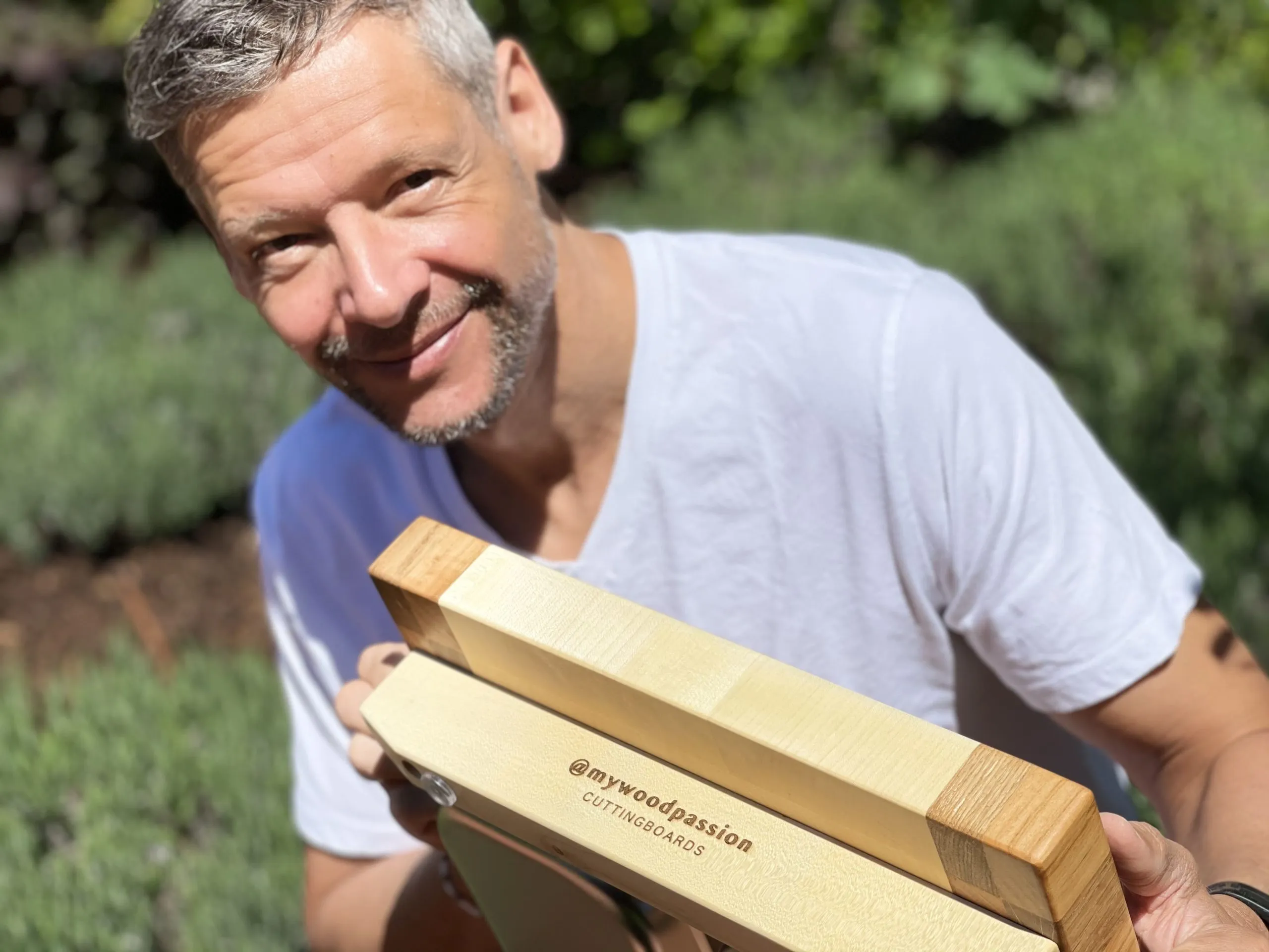 cutting-board-person